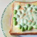 有ちん's cooksnap of when they made ちょっと大人の。。。枝豆チーズトースト.