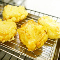 かすてら１２'s cooksnap of when they made 海老とタマネギのかき揚げ【男の天ぷら】.