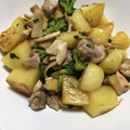 ゆとりコックさん's cooksnap of when they made 鶏とジャガイモのネギ塩炒め.