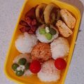 eiyoushi's cooksnap of when they made ＊キャラ弁＊お花ちゃんおにぎり.