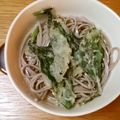 づぃんこ's cooksnap of when they made 金時草の天ぷらをのせたかけそば.