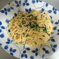 ☆やすちゃん☆'s cooksnap of when they made 鮭とほうれん草の和風クリームパスタ.
