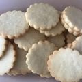 じゃすこん's cooksnap of when they made 基本の美味しいバタークッキー.