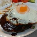 ちゃみ's cooksnap of when they made とろ〜りチーズインハンバーグ目玉焼きのせ.