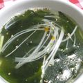 katsupi's cooksnap of when they made 速攻★わかめスープ.