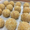 ジュナとユキのママ♪'s cooksnap of when they made 油で揚げないコーンたっぷり南瓜コロッケ.