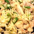 ゆっちゅっちゅ's cooksnap of when they made ☆夏にピッタリ☆鶏肉とオクラのレモン炒め.