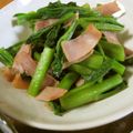 低カロ探検隊's cooksnap of when they made つるむらさきとベーコンのピリ辛中華炒め.