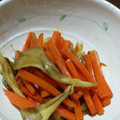 沙弥や's cooksnap of when they made ★簡単一品♪舞茸と人参のきんぴら★.