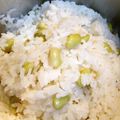 ◇よっちん◇'s cooksnap of when they made 圧力鍋で簡単早い！もっちもち～豆ごはん☆.