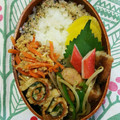 SoMiNemama's cooksnap of when they made お弁当に♪もやしとウィンナーのカレー炒め.