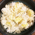 しお味's cooksnap of when they made 旦那喜ぶご飯5☆簡単すぎるサツマイモご飯.