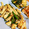 ちょちょこ✫'s cooksnap of when they made やげん軟骨とニンニクの芽のダシダ炒め.