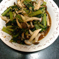 てちゅまる's cooksnap of when they made 小松菜としめじのにんにく炒め.