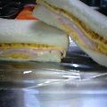 ゆきらっくま's cooksnap of when they made ハムと卵のホットサンド。お弁当や朝食に。.