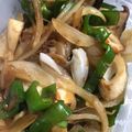 やーしー's cooksnap of when they made ピーマン玉ねぎベーコンおかかマヨ炒め.