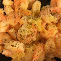 クック6ZWMPM☆'s cooksnap of when they made 簡単激ウマプリプリエビのにんにく炒め.