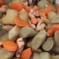 クックQQGWZX☆'s cooksnap of when they made ころころ大根と牛蒡人参の煮物.