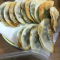 みいこのともだち's cooksnap of when they made 簡単♪ニラとツナのペッタン餃子☆.