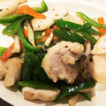 peanut32m's cooksnap of when they made 節約簡単！ピーマンと胸肉のこっくり炒め.