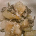 たけぽんのママ's cooksnap of when they made ポテトと舞茸のにんにく炒め.