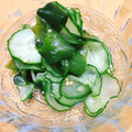 はるシェフ's cooksnap of when they made 我が家の酢の物＊定番キュウリとワカメ.