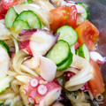 マダムカフェ♡'s cooksnap of when they made 蛸と胡瓜とトマトと新玉ねぎの中華風マリネ.