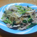 クック8D0BQL☆'s cooksnap of when they made 小松菜と豚こま肉のさっぱり炒め物.