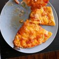 papicooo's cooksnap of when they made 余った手作り餃子の皮でピザ！.