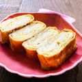 雛鳥と親鳥's cooksnap of when they made 簡単☆我が家の甘くない卵焼き.