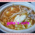 gakoちゃん's cooksnap of when they made 簡単★コクうまキムチ鍋.