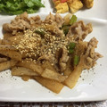 chi−ちゃん's cooksnap of when they made 豚の生姜焼き大根（黒胡椒風味）.