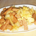 ばななちゃん538's cooksnap of when they made スパムと玉ねぎのふわふわ卵炒め.