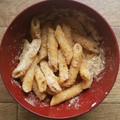 クッキングホチョ's cooksnap of when they made 保育園の定番おやつ★　マカロニのあべかわ.