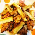 ヨコママ2017's cooksnap of when they made 鶏もも肉とねぎのガーリックバター醤油炒め.