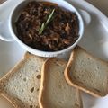 Yokchina's cooksnap of when they made サバ缶リエット♥アンチョビ風味♥.