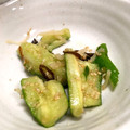 ☆YMYU☆'s cooksnap of when they made たたき胡瓜とガリのおつまみ塩昆布和え.