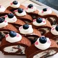４階の黒猫's cooksnap of when they made クランベリーチーズクリーム♡ココアロール.