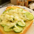かすてら１２'s cooksnap of when they made きゅうりトースト.