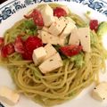 yoyoさん's cooksnap of when they made 簡単！アボカドのカプレーゼ風パスタ.