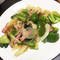 未依3's cooksnap of when they made 青梗菜ベーコンきのこのポン酢炒め♪.