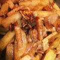 クック0I0MDI☆'s cooksnap of when they made 豚肉、大根、じゃがいもの中華炒め.