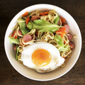 ママみみ's cooksnap of when they made 野菜たっぷりの 塩焼きそば！！.