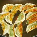 White☆Lily's cooksnap of when they made ⭐️めちゃ旨簡単ジューシーな手作り餃子！.