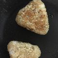 ma___111's cooksnap of when they made ごま油香る~中華風焼きおにぎり.