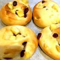 くるmamaさん's cooksnap of when they made HBで簡単♥さつまいもの切り株ロールパン.
