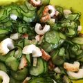 みさきち93lv's cooksnap of when they made 胡麻油香るキュウリ玉ねぎと竹輪の中華あえ.