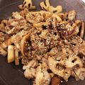 ☆しおごはん☆'s cooksnap of when they made れんこんと豚バラ肉の炒め物.