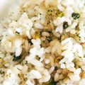 ひかる♪'s cooksnap of when they made お茶漬けの素のおにぎり.