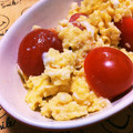 つつくみ's cooksnap of when they made プチトマトと卵で♡サッと炒め物.